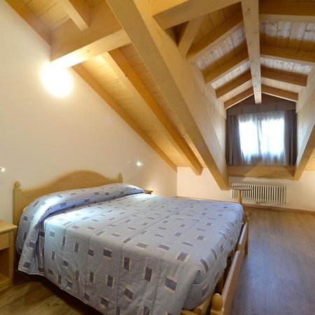 La Casa Al Noce Mezzana (Trentino Alto Adige) Exterior foto