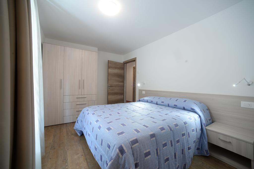 La Casa Al Noce Mezzana (Trentino Alto Adige) Quarto foto