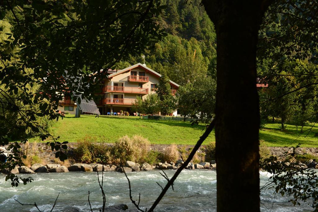 La Casa Al Noce Mezzana (Trentino Alto Adige) Exterior foto
