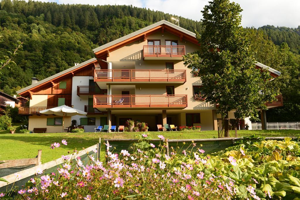 La Casa Al Noce Mezzana (Trentino Alto Adige) Exterior foto