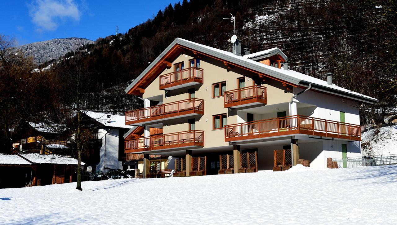 La Casa Al Noce Mezzana (Trentino Alto Adige) Exterior foto