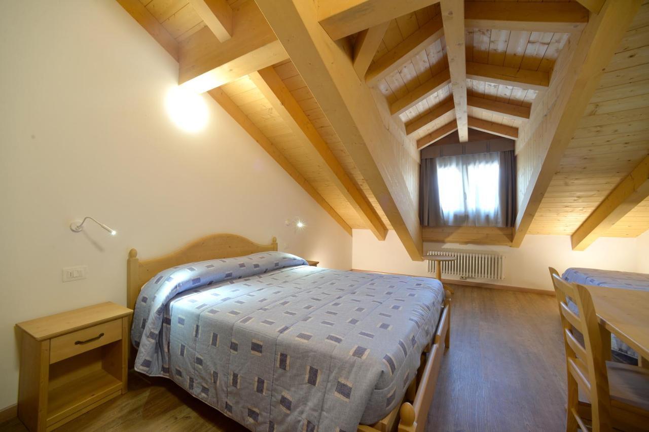 La Casa Al Noce Mezzana (Trentino Alto Adige) Exterior foto